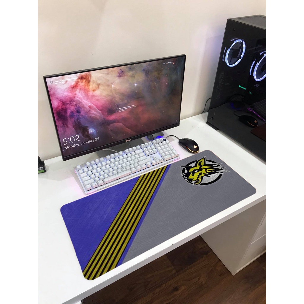 Lót chuột siêu nhân giao tuổi thơ cực kì cháy, bo viền chắc chắn, hình in sắc nét