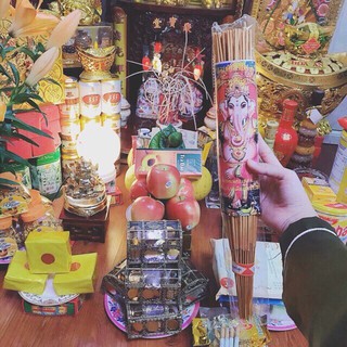 Nhang xoắn tài lộc thái lan