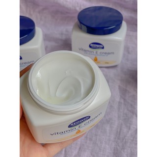 Kem dưỡng vitamin e Redwin