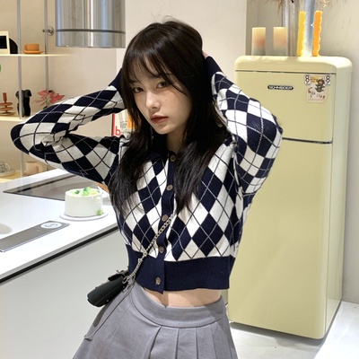 Hàng Sẵn_ Áo len crotop ngắn tay trẻ trung viền cổ polo Hadu shop