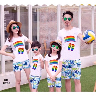 Bộ đi biển nhóm lớp gia đình