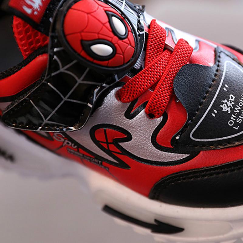 Giày thể thao chống trượt chống thấm nước thoáng khí hình người nhện xinh xắn dành cho bé