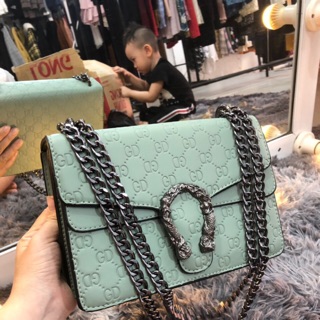 Túi rồng xanh
