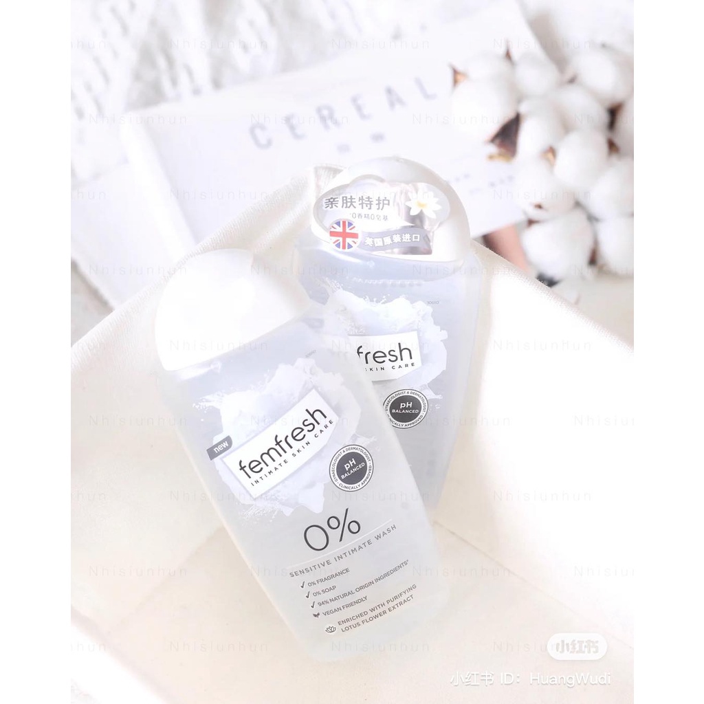 Dung dịch Vệ sinh Femfresh 0% Sensitive Wash - 250 ml - Trắng