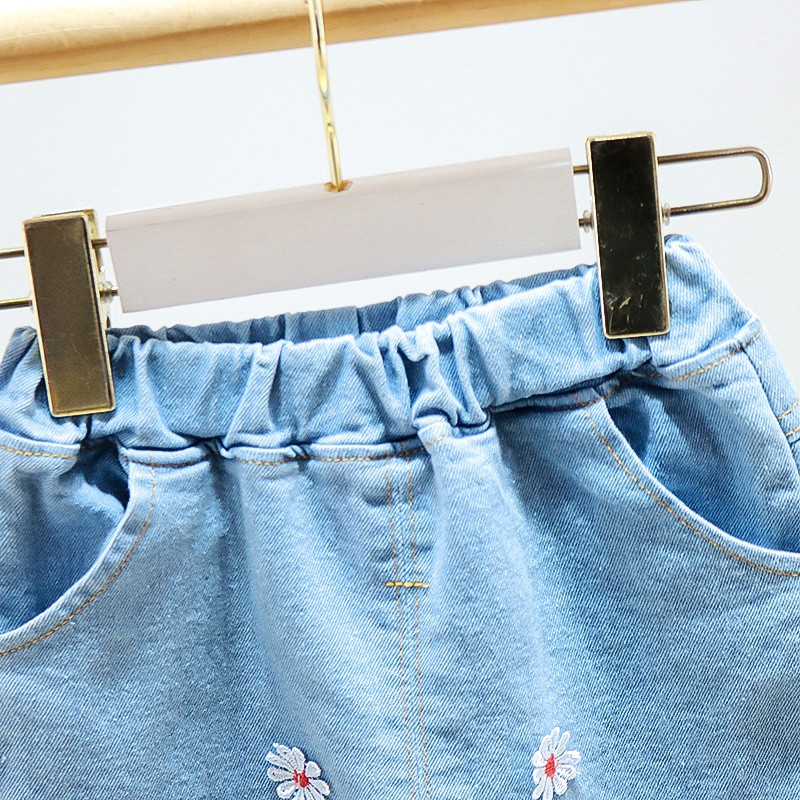 Quần Jeans Dài In Hoa Dễ Thương Cho Bé Gái