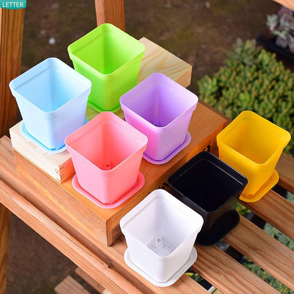 Chậu Hoa Bằng Nhựa Mini Nhiều Màu Sắc Trang Trí Sân Vườn/Văn Phòng