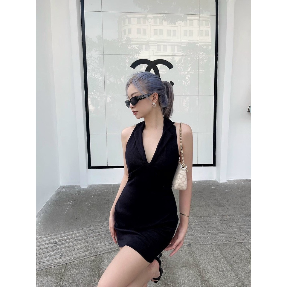 Đầm đen cổ vest cột dây nơ sau cổ sexy, siêu cá tính