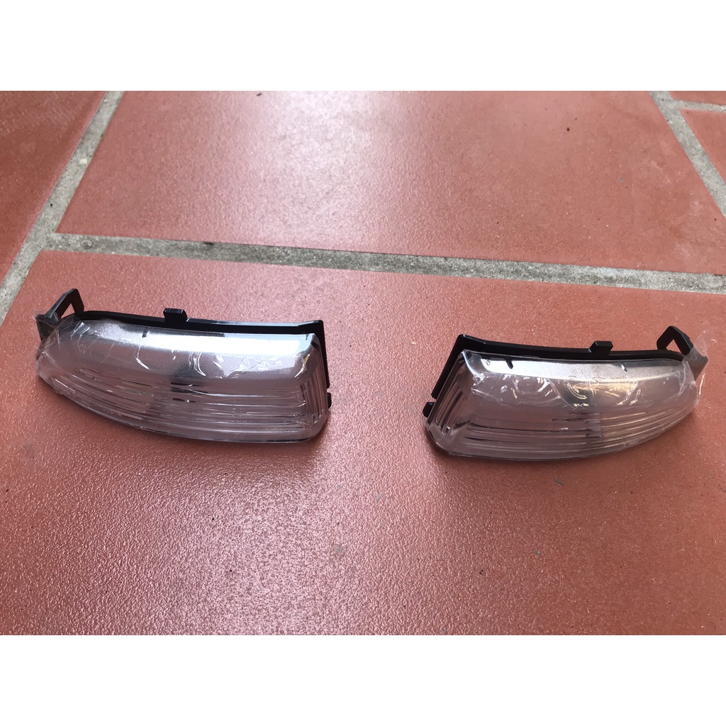 .Đèn xi nhan gương  chiếu hậu Ford Ranger 2012-2022 ; Everest 2016-2022; Mazda BT50 2012-2020