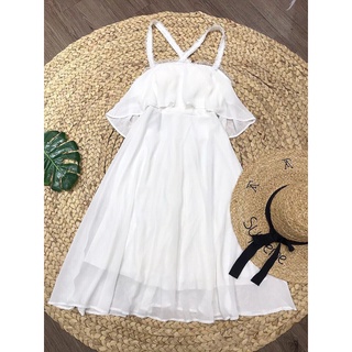 Đầm maxi trắng dây hở lưng