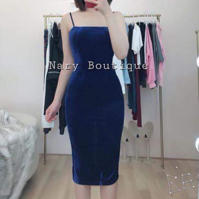 Đầm body nhung 2 dây