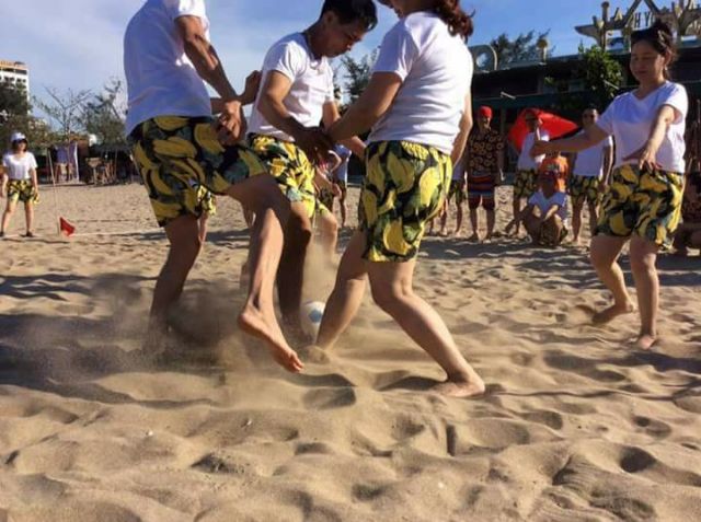 Sỉ áo thun trơn màu trắng, áo phông trắng, áo kỉ yếu | BigBuy360 - bigbuy360.vn