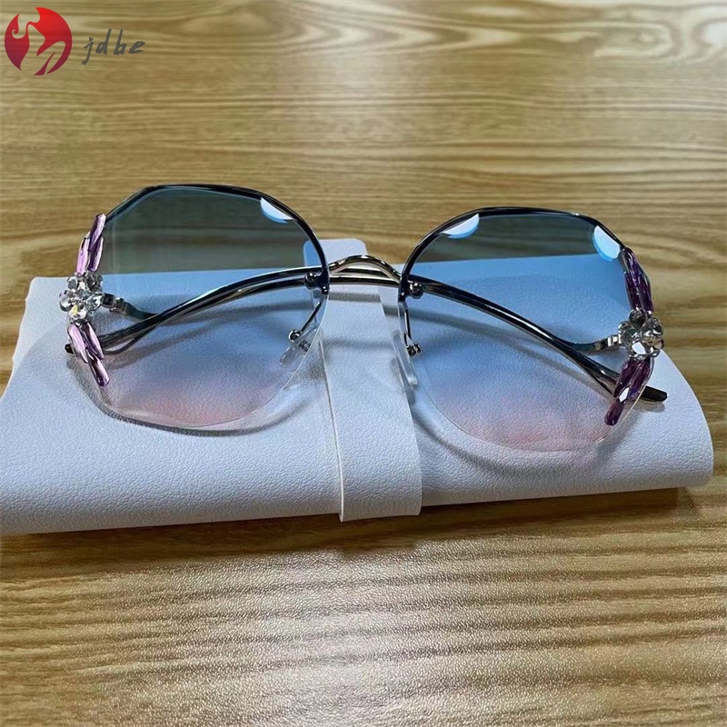 Kính Mát Đính Đá Màu Gradient Thời Trang Dành Cho Nữ