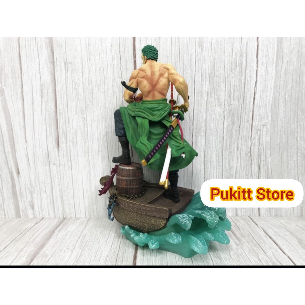 Mô hình One Piece - Mô hình Roronoa Zoro đứng trên thuyền 37cm Z028