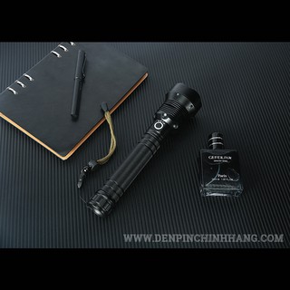 Đèn pin siêu sáng P70 cao cấp có zoom