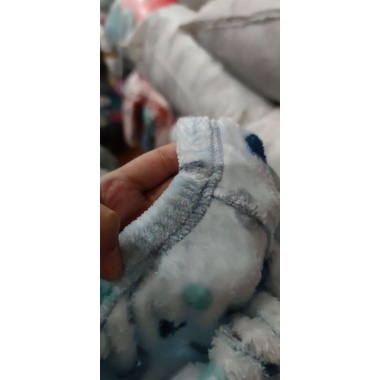 Quần áo lỗi 10k không đổi trả
