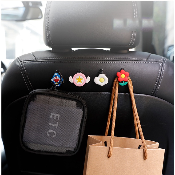 Móc treo khẩu trang mini đa năng dễ thương gắn xe hơi tiện dụng