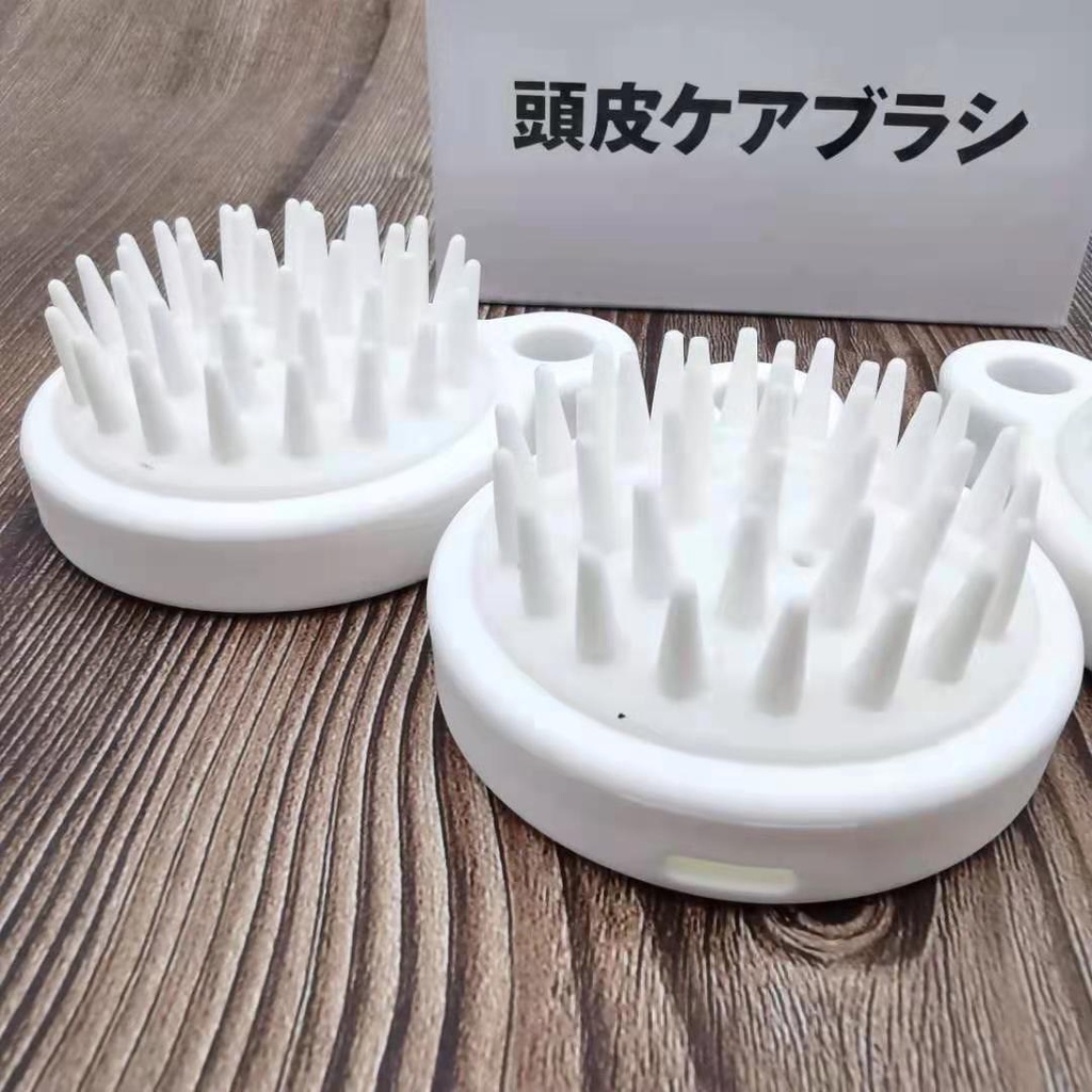 Lược bàn chải gội đầu silicon Muji massage da đầu làm sạch gàu giảm rụng tóc