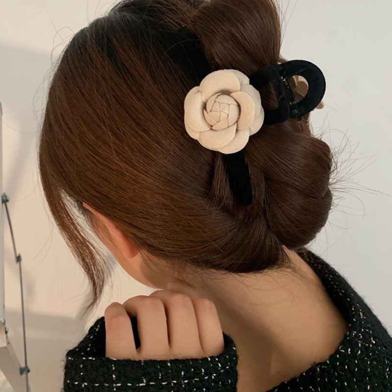 Kẹp Tóc Cá Mập Ba Chiều Màu Đen Phong Cách Chanel Cao Cấp 11cm