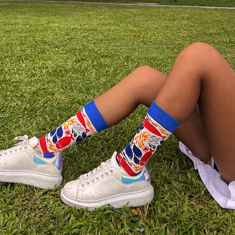 Đôi vớ FINETOO co giãn hoa văn độc đáo dành cho nữ