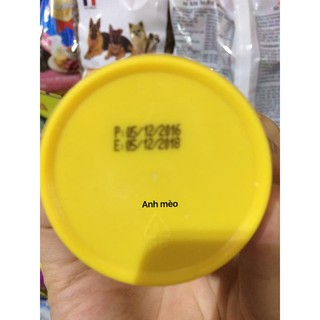 Thức ăn cho cá dạng lá