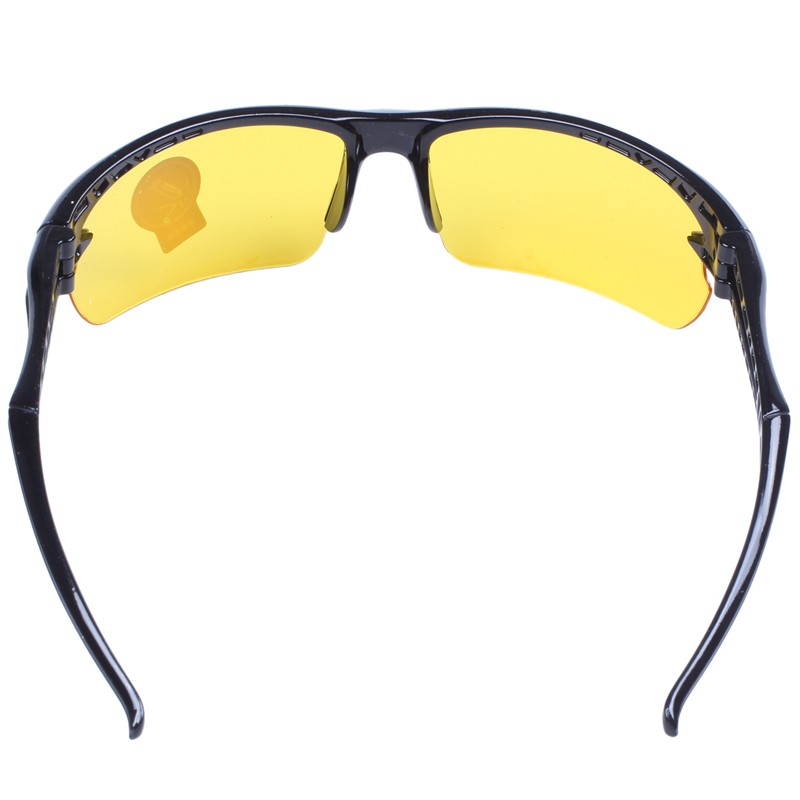 Kính râm gọng đen tròng vàng tấm nhìn ban đêm tiện dụng khi đi xe đạp ngoài trời