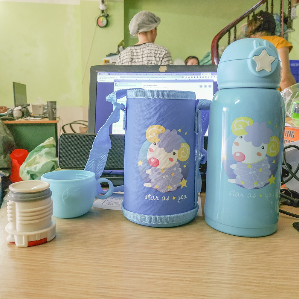 Bình Giữ Nhiệt Hoạt Hình G8 Đáng Yêu Cho Bé - Lõi Inox 304 An Toàn - Tặng Túi Đeo - Có Đầu Hút | BigBuy360 - bigbuy360.vn