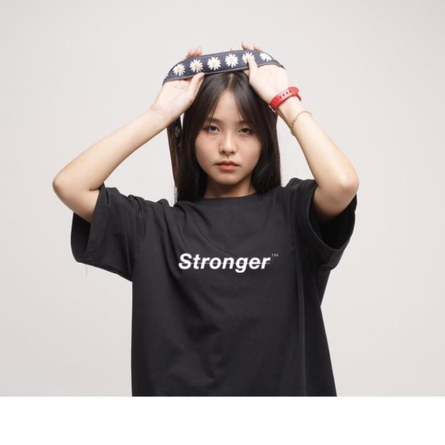 Áo thun form rộng tay lỡ nữ Unisex - Stronger phản quang - Midori Studio | BigBuy360 - bigbuy360.vn