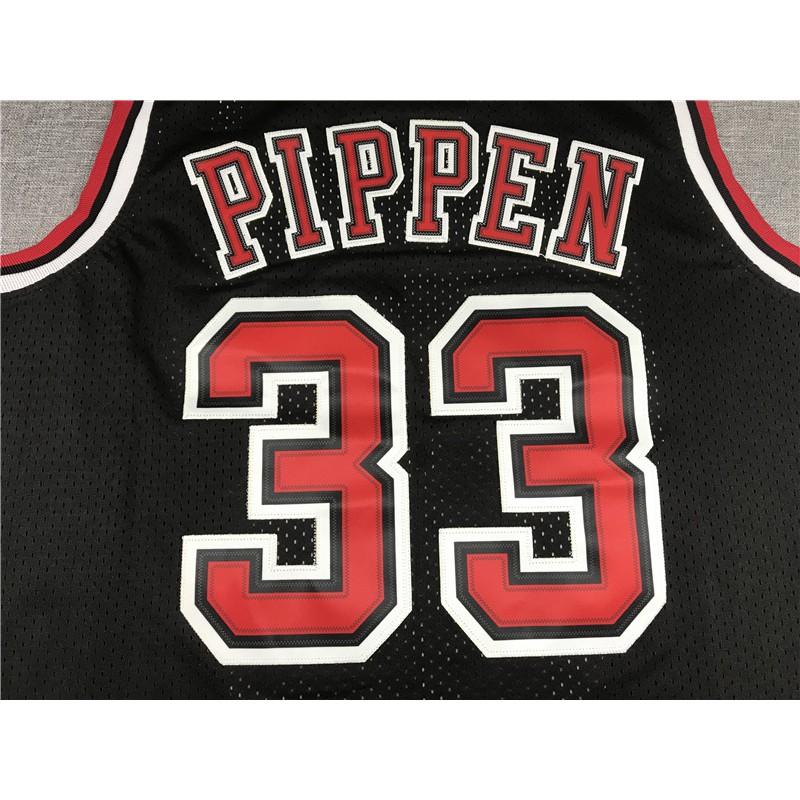 Áo thun chơi bóng rổ thể thao mang số 33 Pippen của đội Chicago Bulls ở giải NBA màu đen size lớn phong cách cổ điển