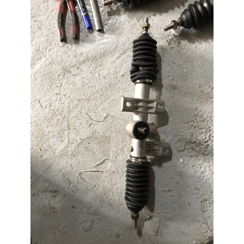 Thước lái x e ô tô