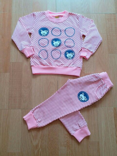 Bộ da cá bé gái