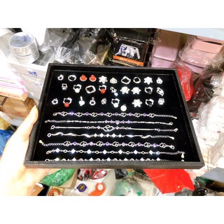 Khay nhung đựng trang sức sang trọng cho các shop trang sức