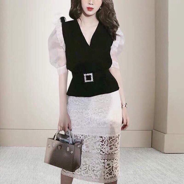 Áo cổ V, đai đính đá ( kèm ảnh thật )