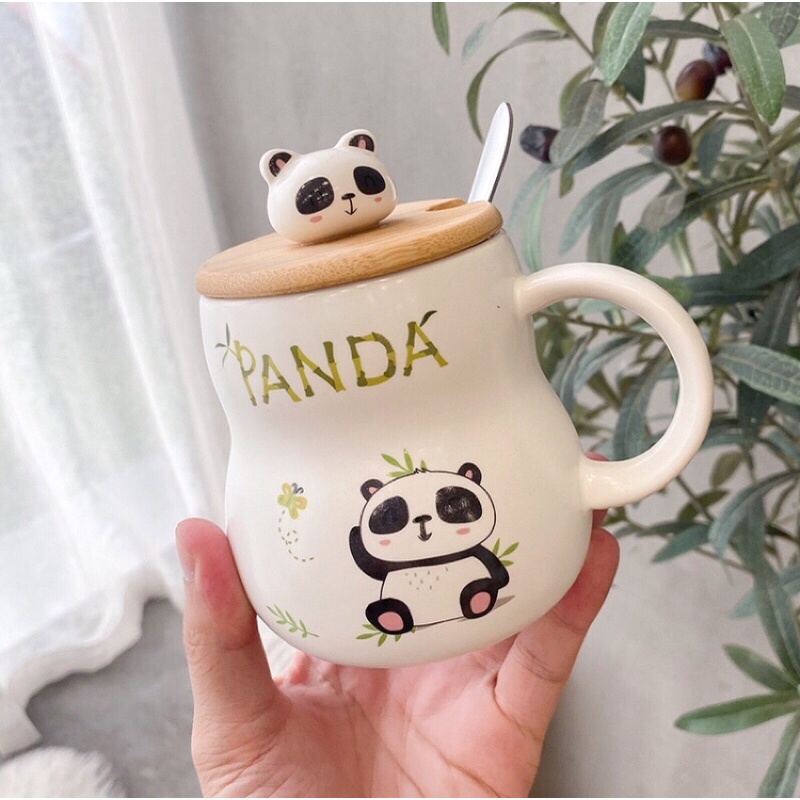 cốc sứ panda có nắp và thìa.
