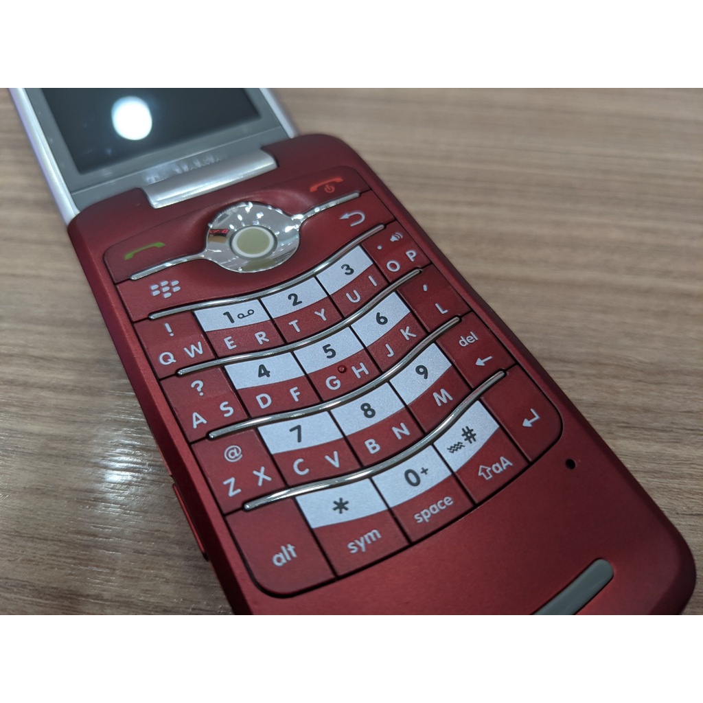 Điện thoại Blackberry 8220 đỏ