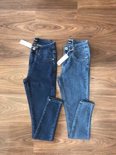 Quần jean skinny 