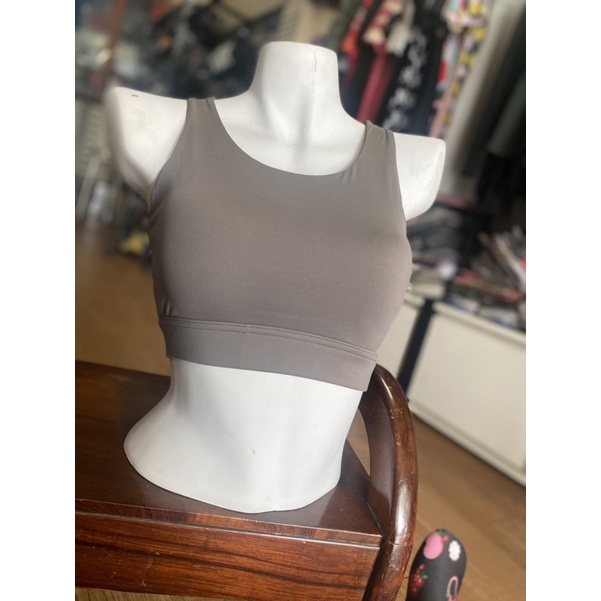 Áo tập lululululu