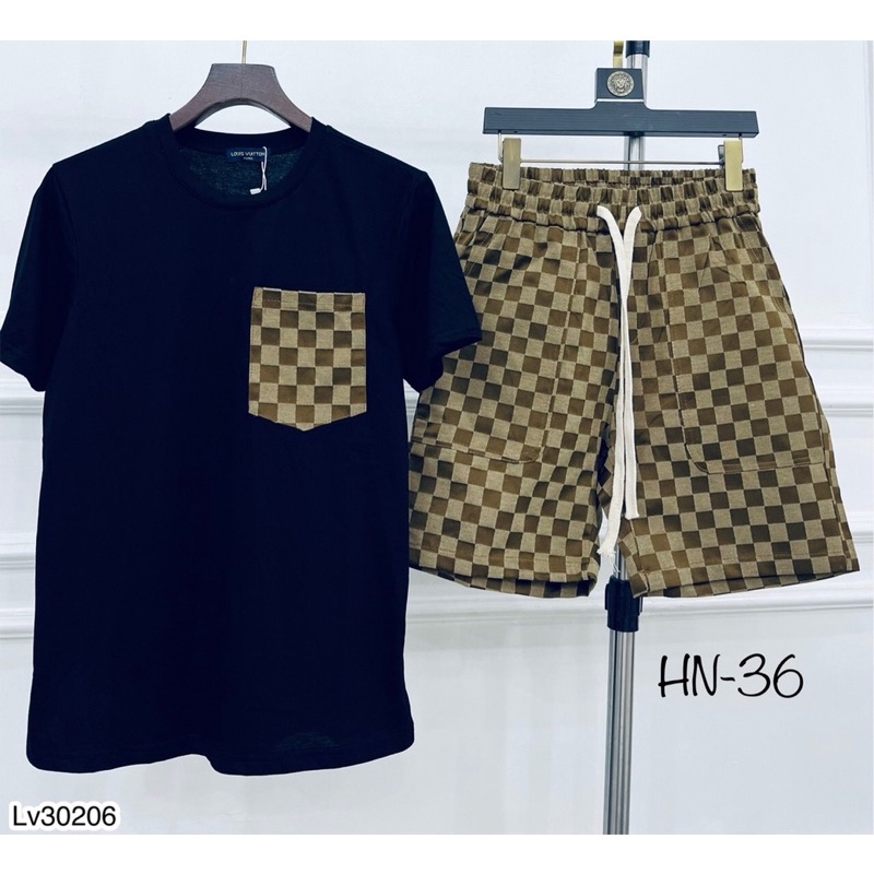 [Sẵn Hàng] Bộ Quần Áo Nam LV Thêu Hoạ Tiết Vải Cotton Mát Mịn - Bộ LV Nam Phối Quần Kẻ Caro