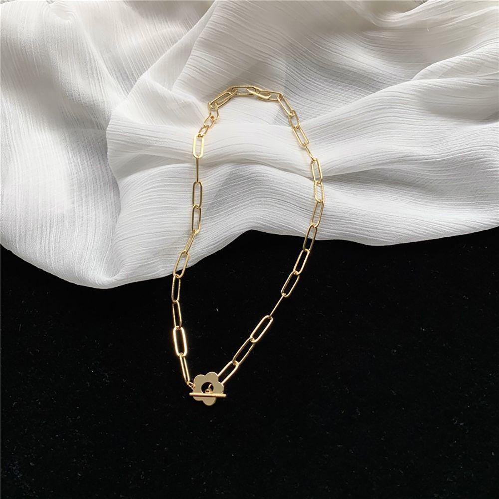 Vòng Cổ Choker Bằng Hợp Kim Họa Tiết Hoa Lấp Lánh Đơn Giản Sáng Tạo Phong Cách Bohemian Hàn Quốc