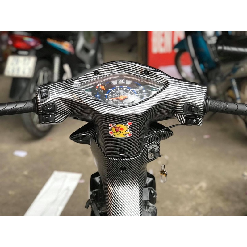 Decal đen các bon dán xe máy, Dán trang trí ô tô,xe máy, máy tính