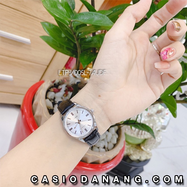 Đồng hồ nữ dây da Casio chính hãng Anh Khuê LTP-V005L-7AUDF (28mm)