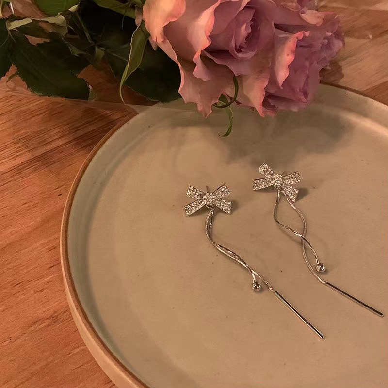 Khuyên Tai Tua Rua Nơ Thời Trang Đơn Giản Sang Trọng Đa Năng Dành Cho Nữ