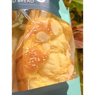 Bánh mì hoa cúc 🌼 hoa cúc trứng muối 🍞 bánh nho dừa 🌼 𝙱𝚛𝚒𝚘𝚌𝚑𝚎 𝚃𝚛𝚎𝚜𝚜é𝚎"🌼