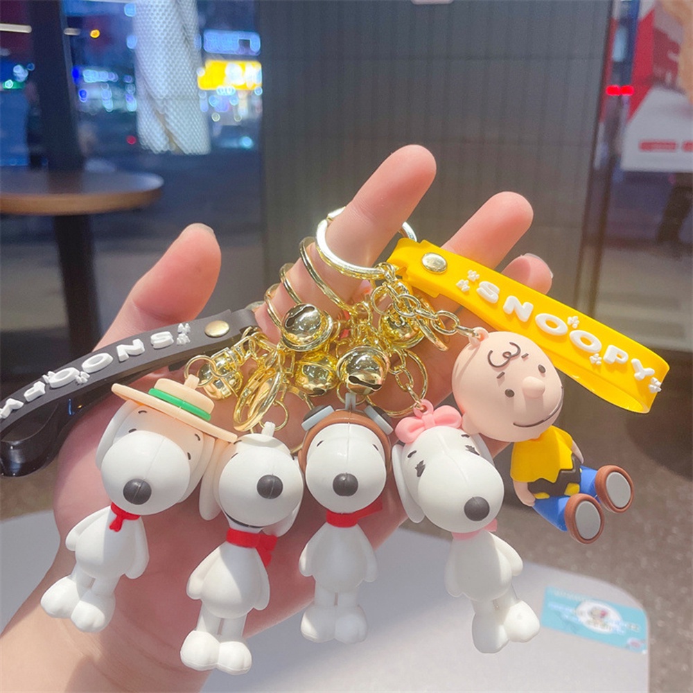 Móc Khóa Hình Chú Chó Snoopy Bằng Silicon Dễ Thương