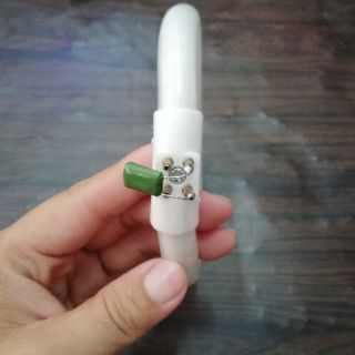 Bóng đèn kính lúp