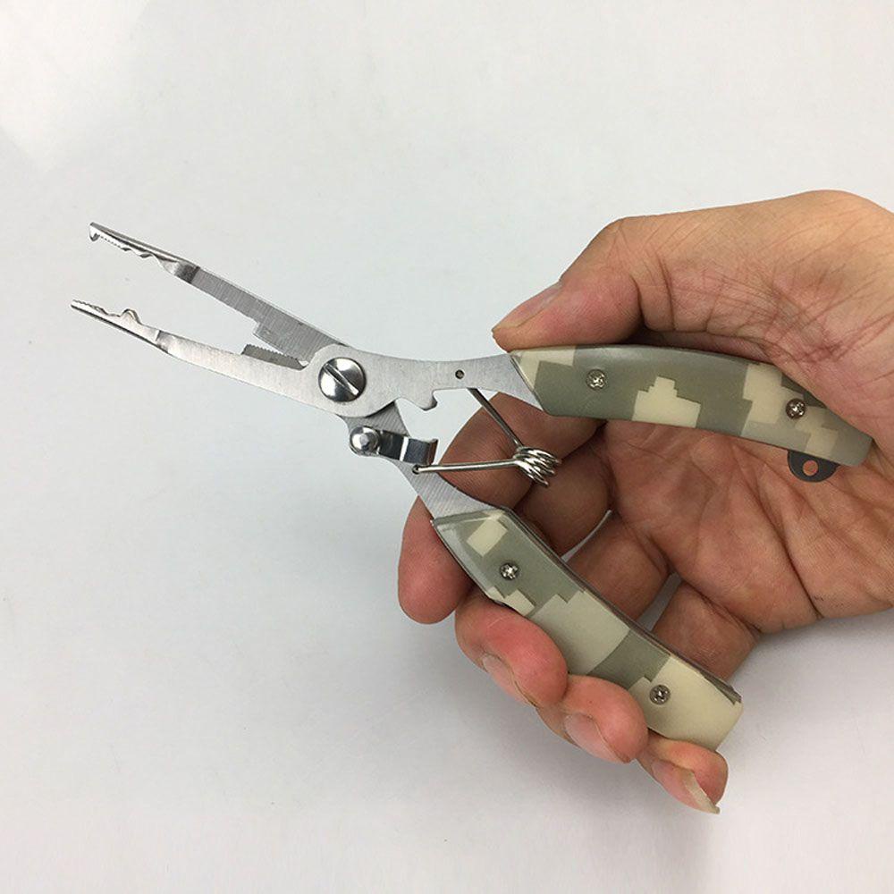 Danilo Kìm Cắt Dây Câu Cá Đa Năng Họa Tiết Rằn Ri