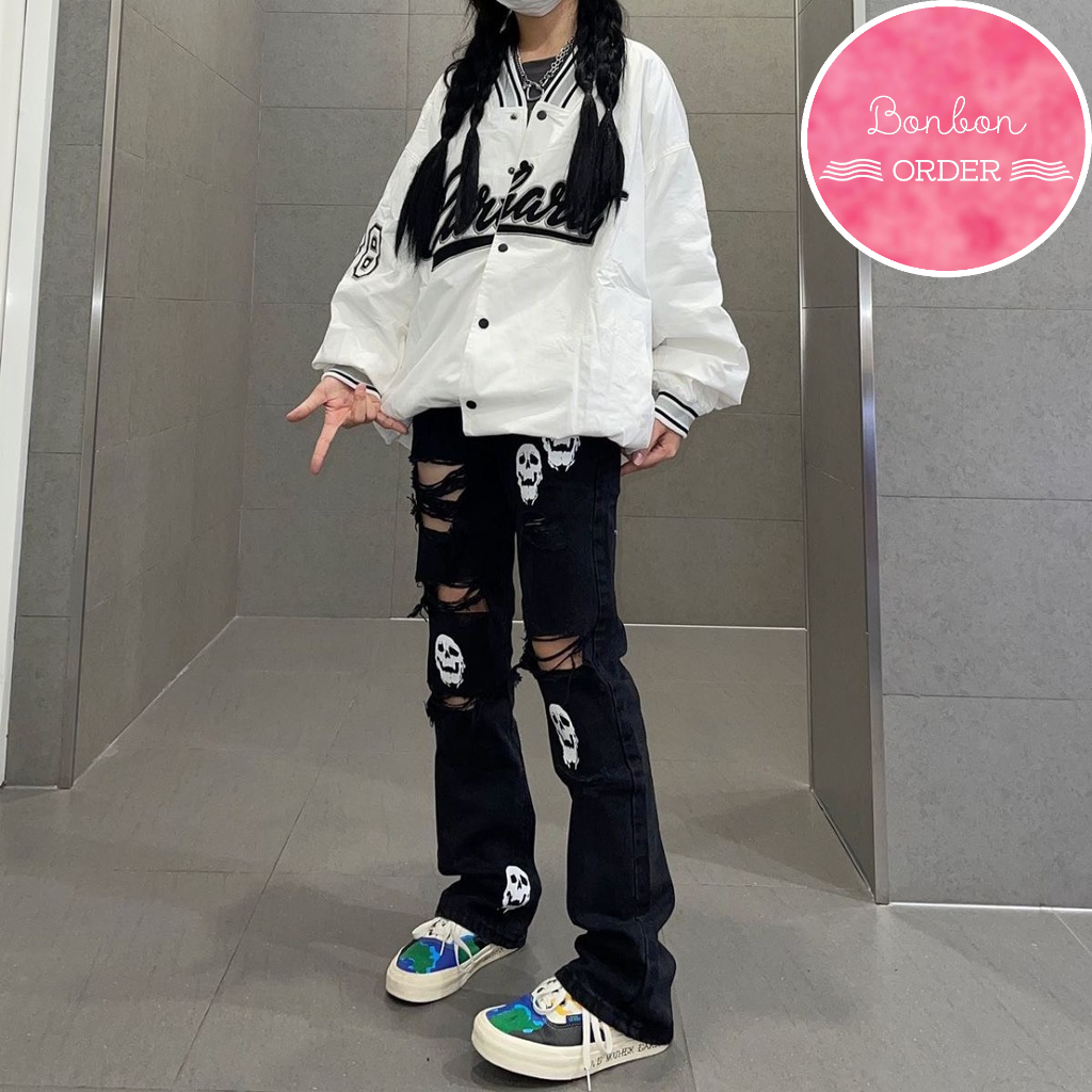 QUẦN JEAN ULZZANG ỐNG RỘNG RÁCH ĐÙI HOẠ TIẾT ĐẦU LÂU -
