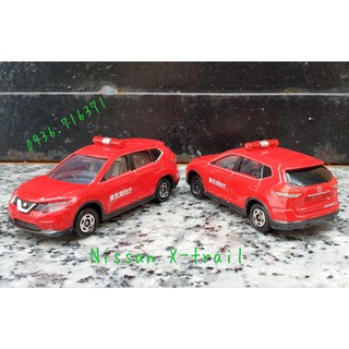 Mô hình xe cứu hỏa Nissan tomica Nhật Bản