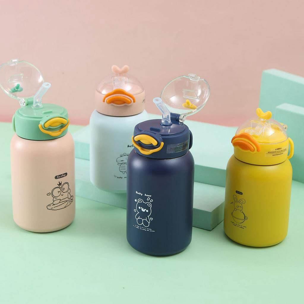 Bình giữ nhiệt cho bé đi học hình vịt dễ thương 420ml, bình uống nước cho bé chất liệu inox 316 có ống hút _ GICMAN