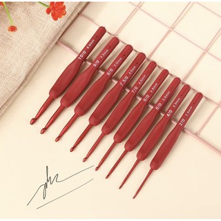 Bộ 9 kim móc len mô phỏng kim Tulip red
