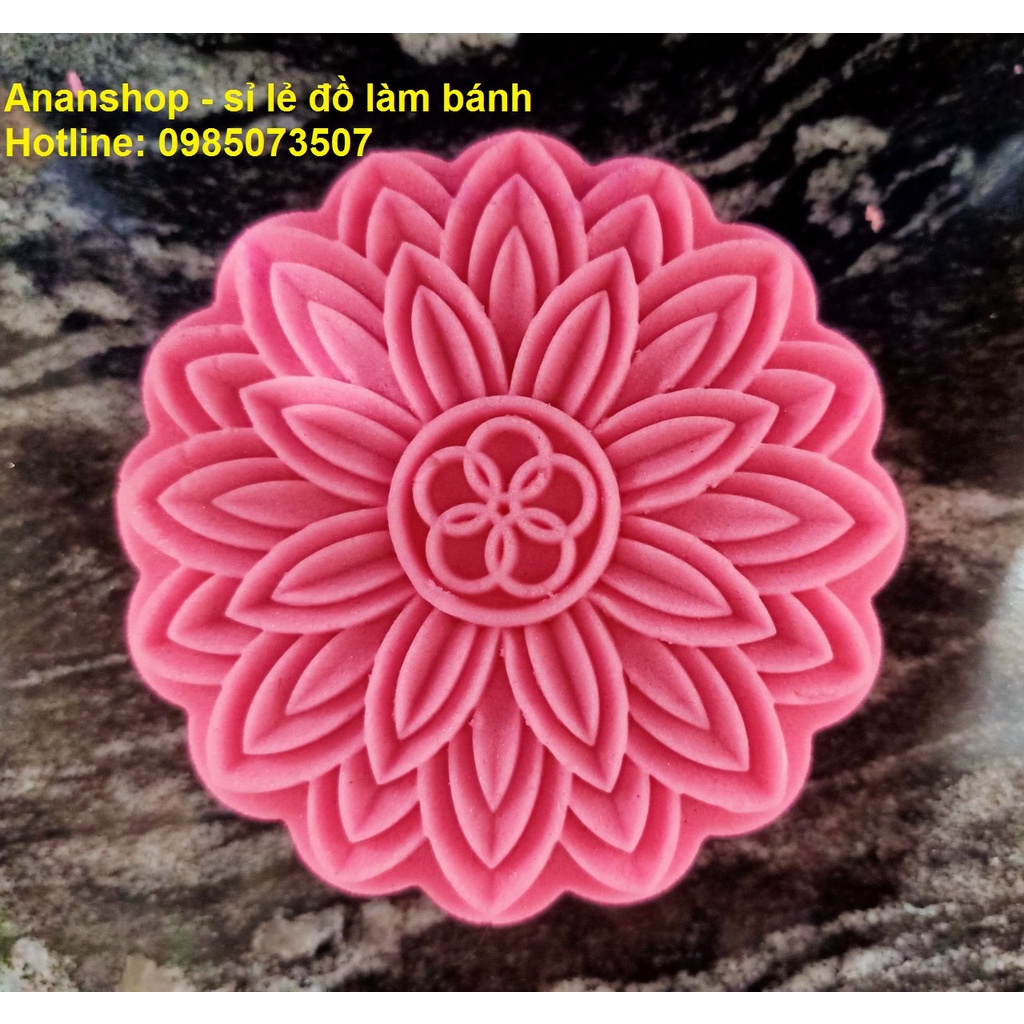 Khuôn trung thu Teflon 150gr - 200g hoa M7